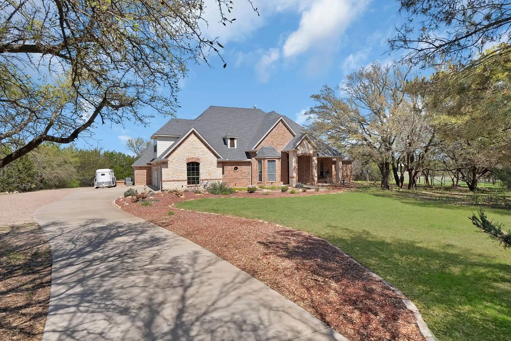 2526 Hayley Drive, Weatherford