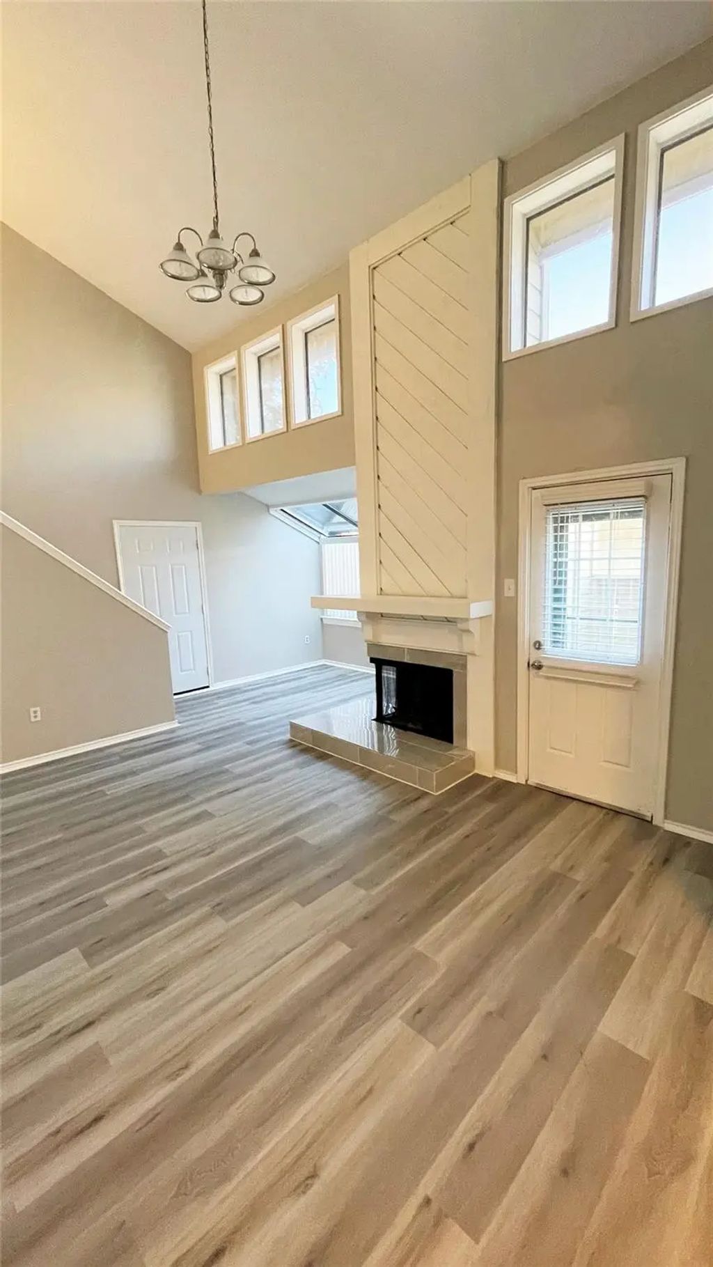 9600 Royal Lane 604, Dallas