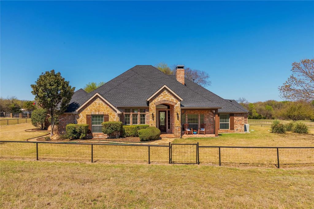 11030 Wild Rose Lane, Anna