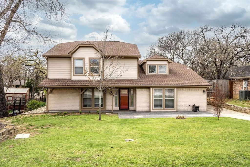 8 Live Oak Lane, Hickory Creek