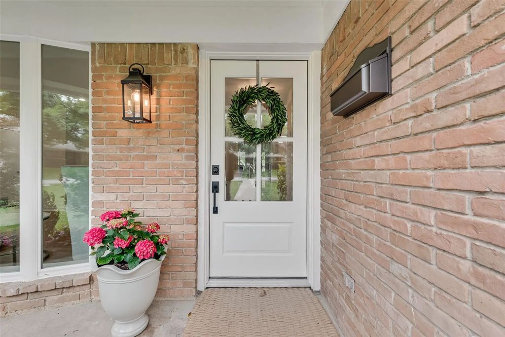 13427 Purple Sage Road, Dallas