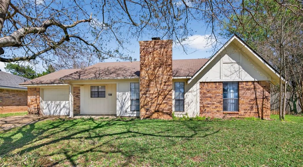 5521 E Meadow Drive, Bossier City