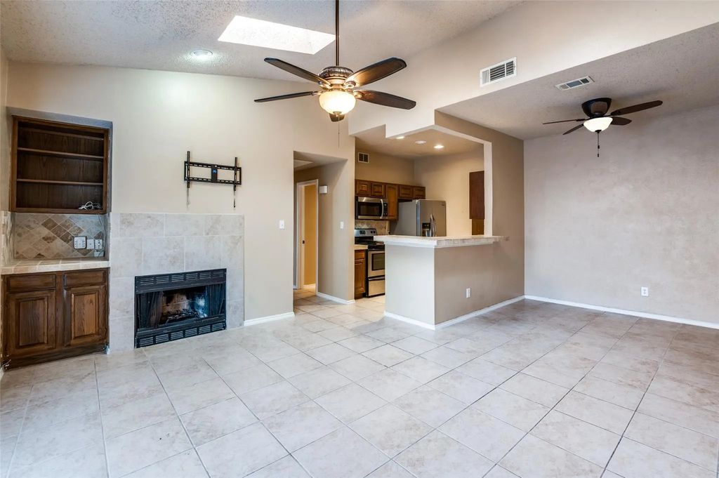 5619 Preston Oaks Road 805, Dallas