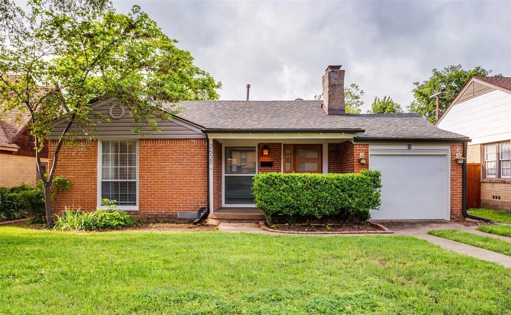 2638 Burlington Boulevard, Dallas