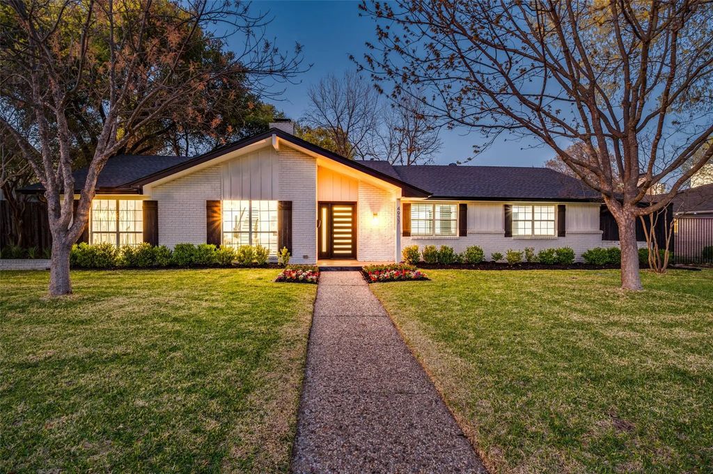 4937 Forest Bend Road, Dallas
