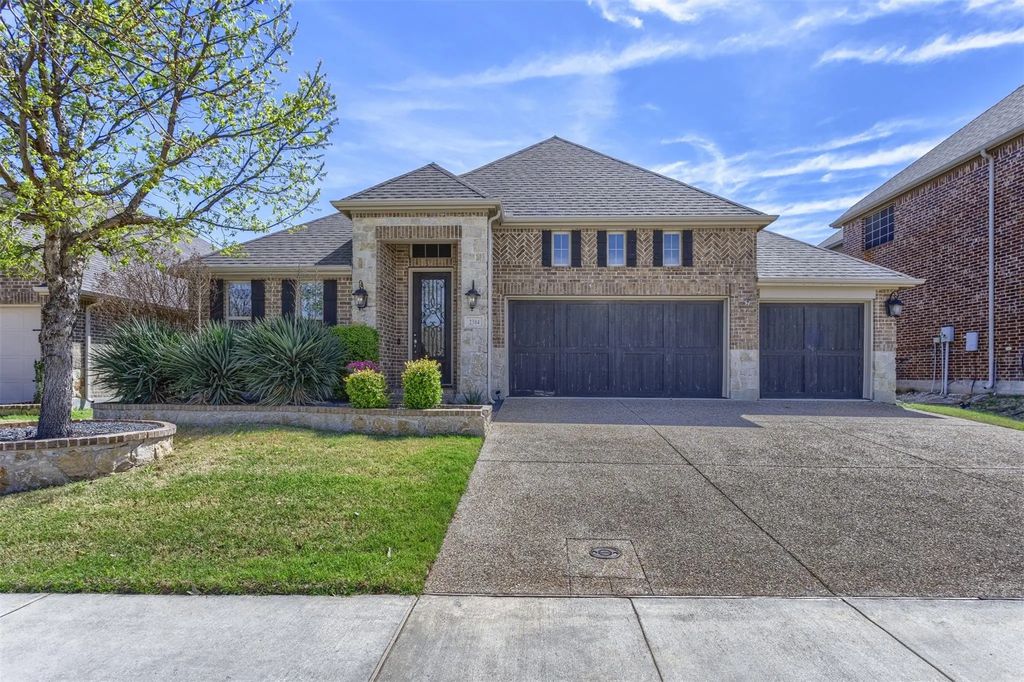 2304 Jackson Drive, Melissa