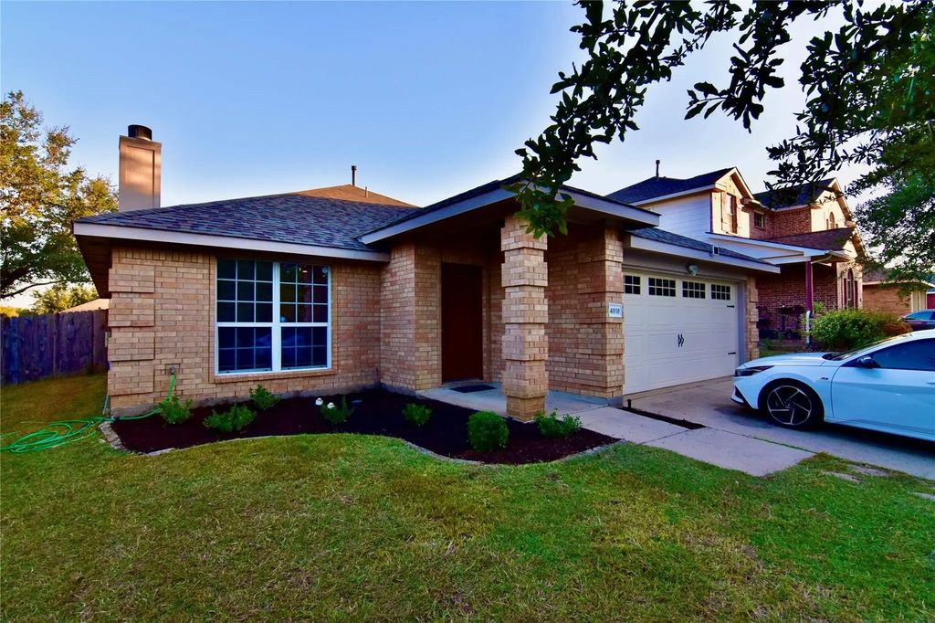 4816 Kingfisher Lane, Mesquite