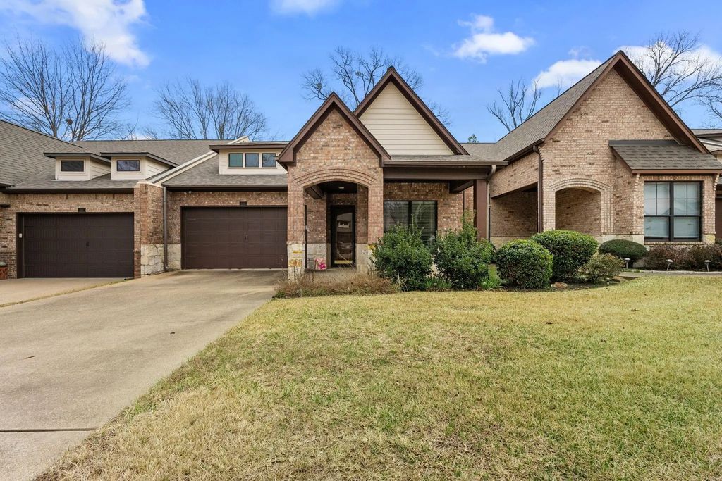 1857 Stonecrest Boulevard #1302, Tyler