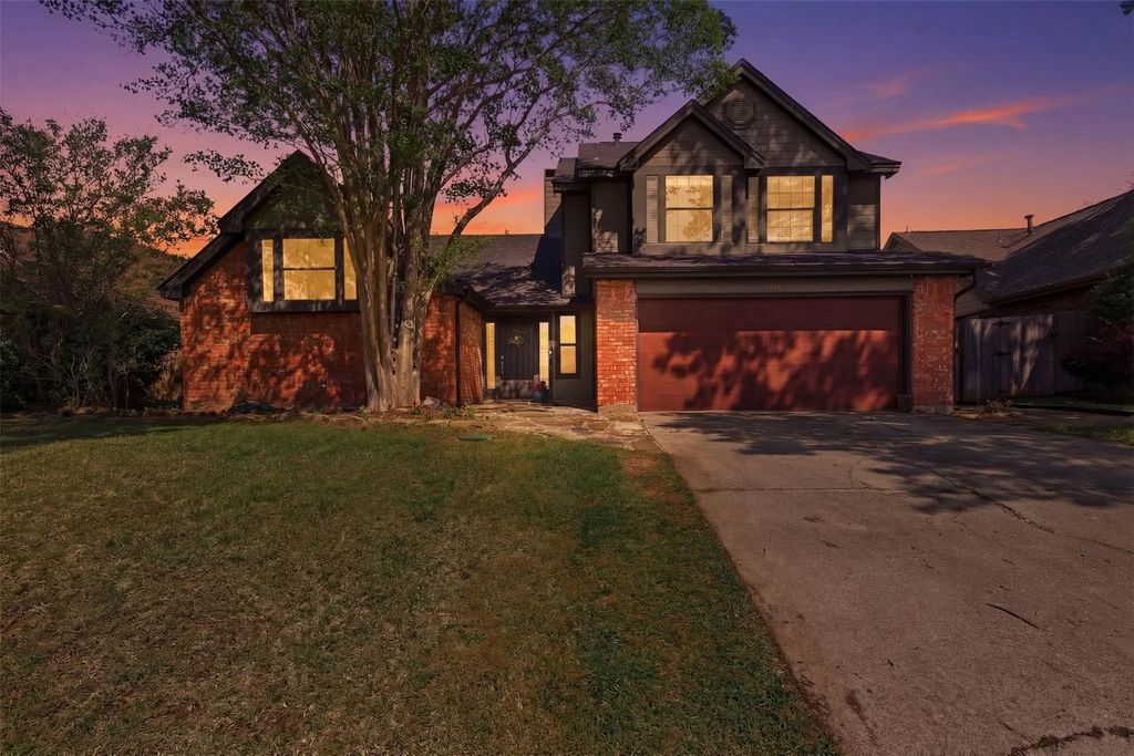 1012 Colony Street, Flower Mound