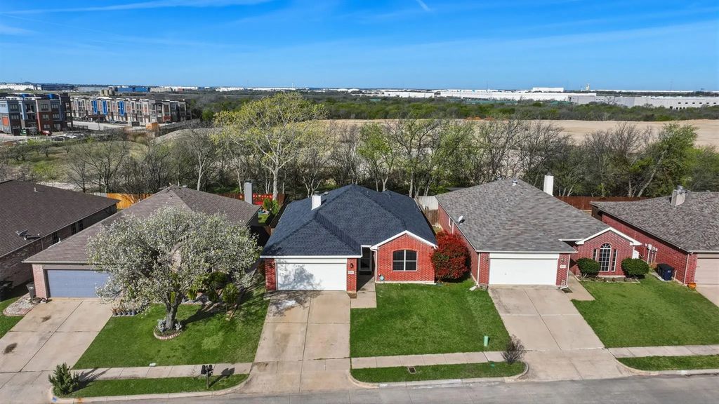 13509 Ponderosa Ranch Road, Fort Worth