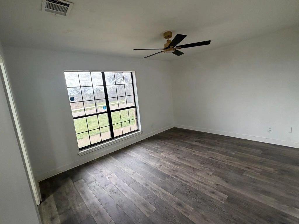 5901 Lake Hubbard Parkway 161, Garland