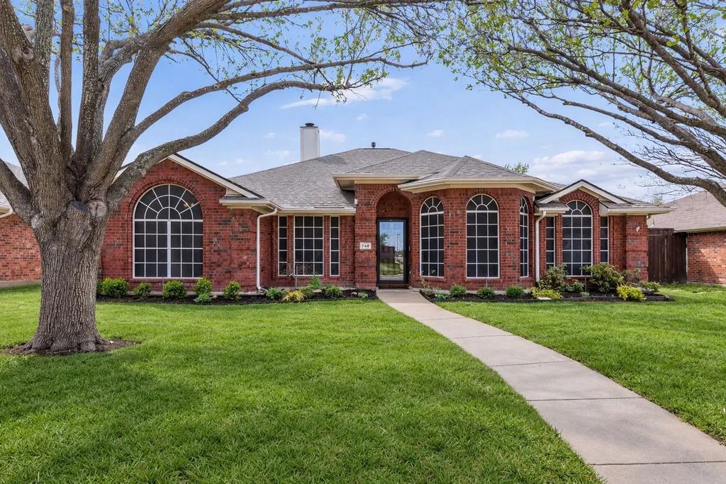 748 Summerfield Drive, Allen