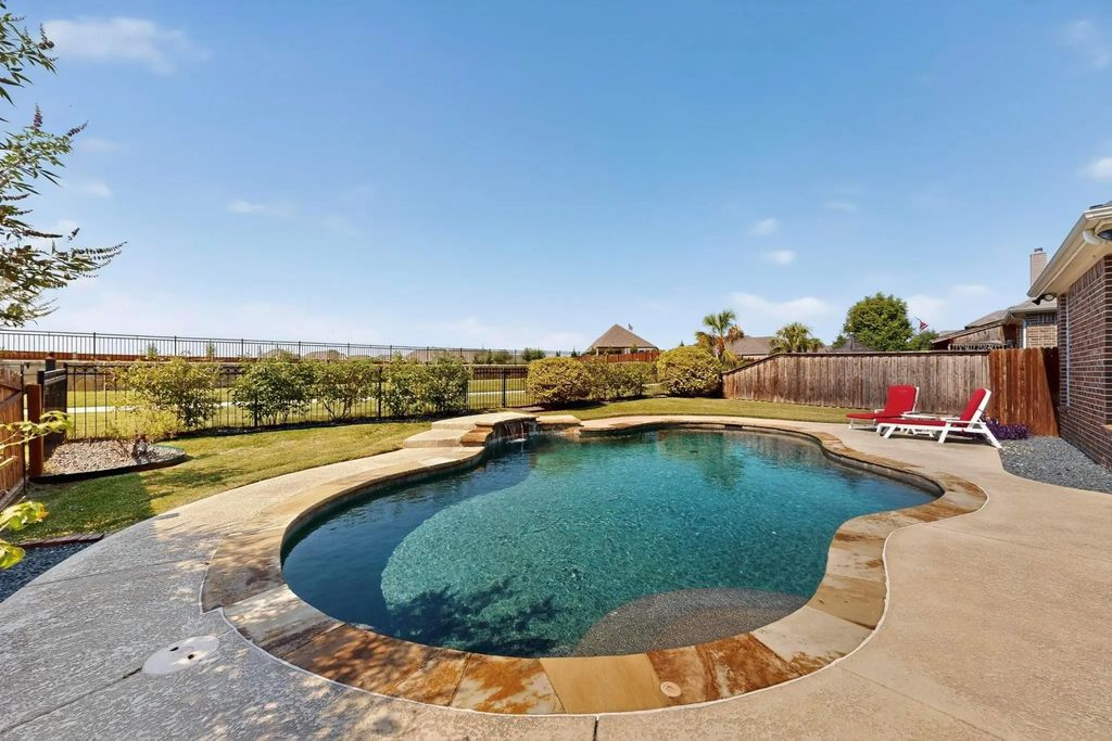 1240 Wedgewood Drive, Forney