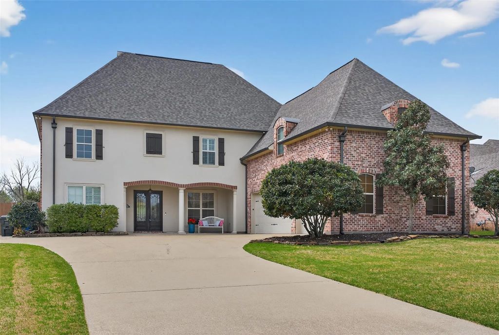 9422 Milbank, Shreveport