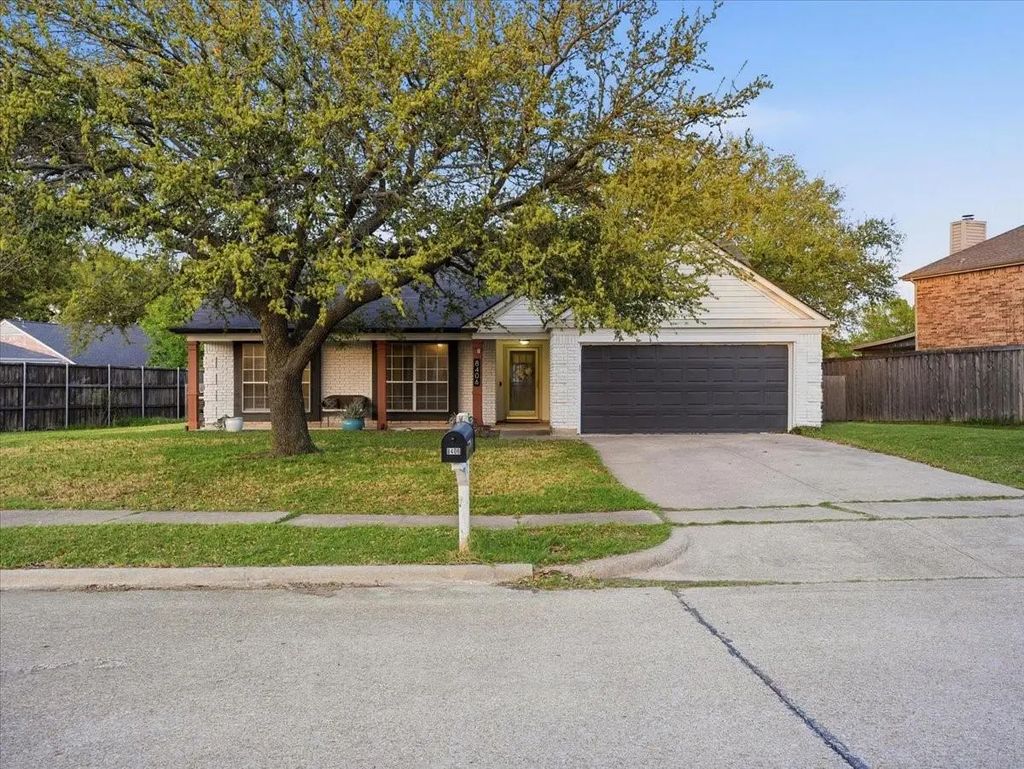 8406 Spinnaker Cove, Rowlett
