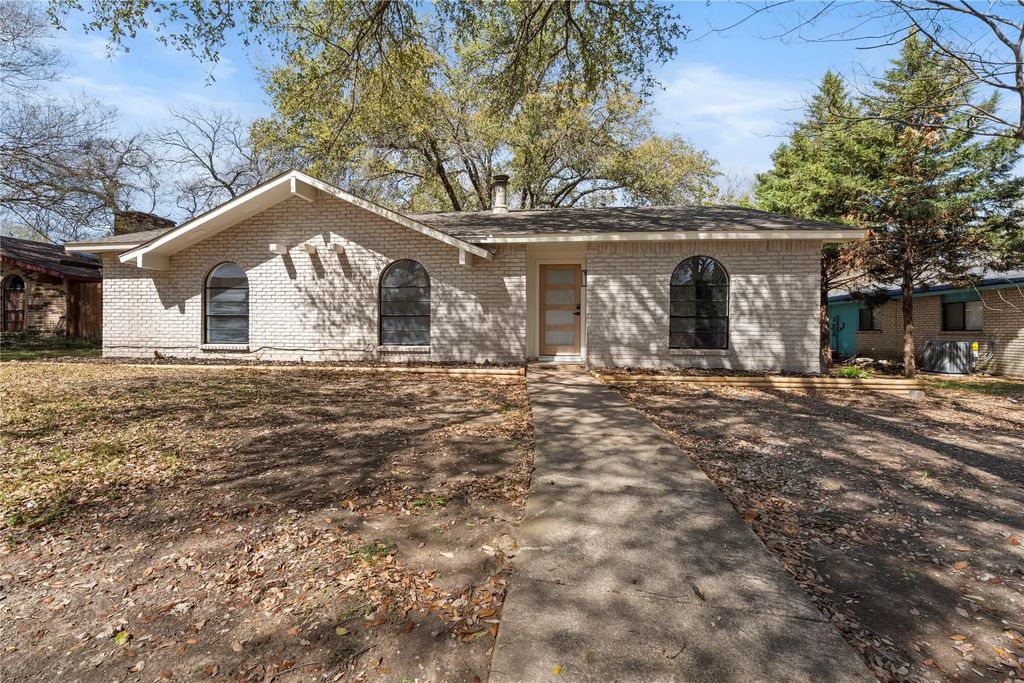 3405 Sugarberry Lane, Garland
