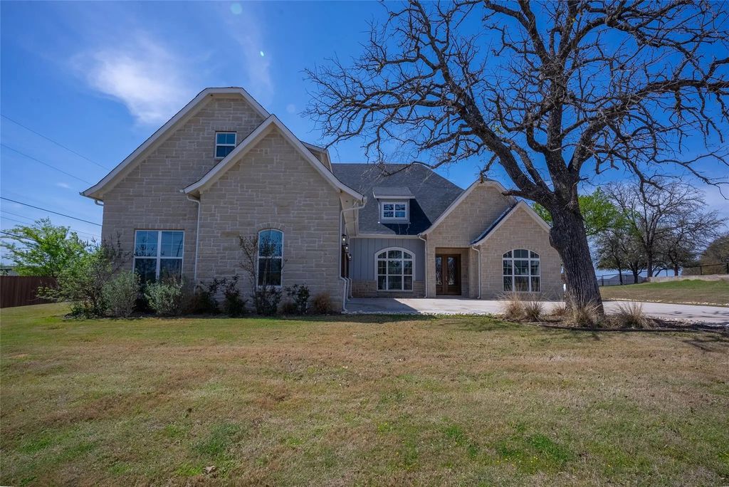 3702 Dry Creek Road, Granbury