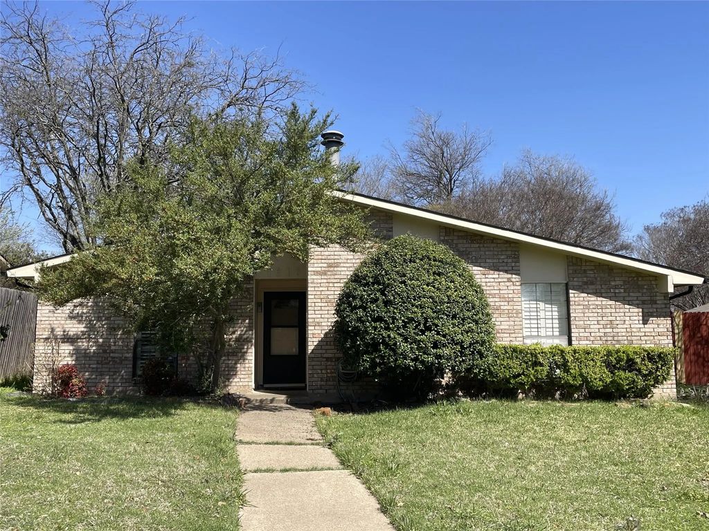 1617 Shreveport Trail, Plano