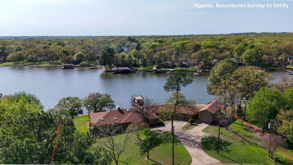 226 Bushwhacker Drive, Mabank