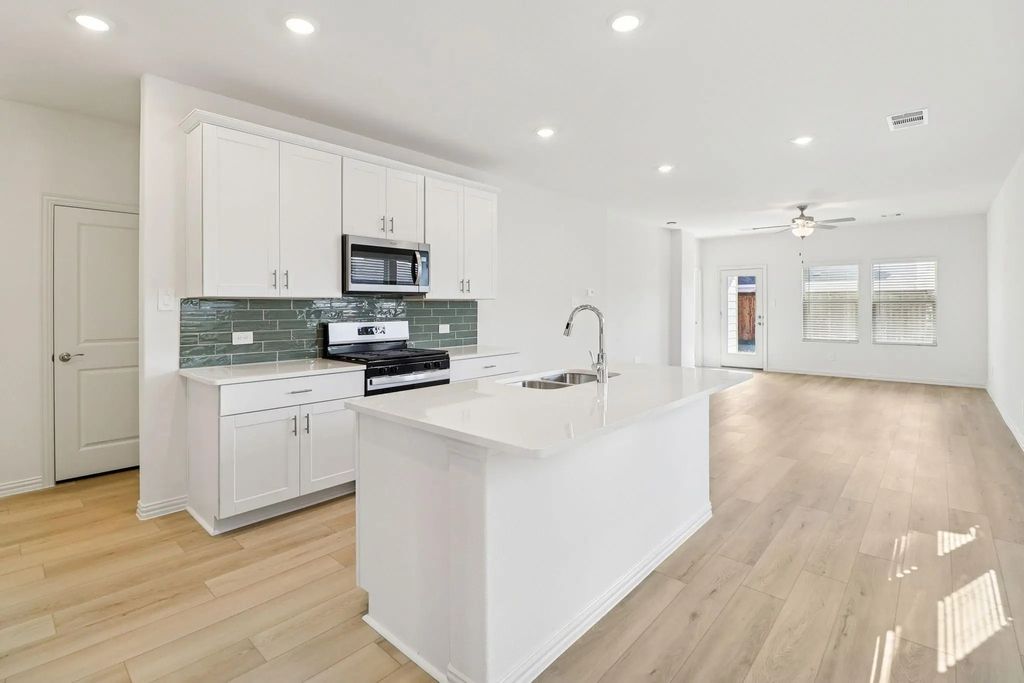 1134 Old Stead Drive, Princeton