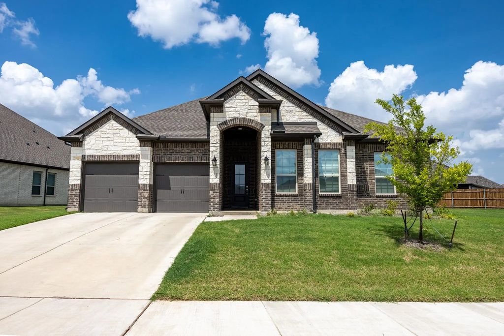 2318 Sheppards Lane, Waxahachie