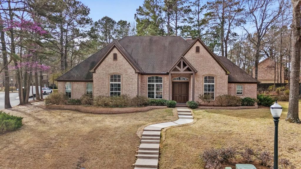 4321 Lazy Creek Drive, Tyler