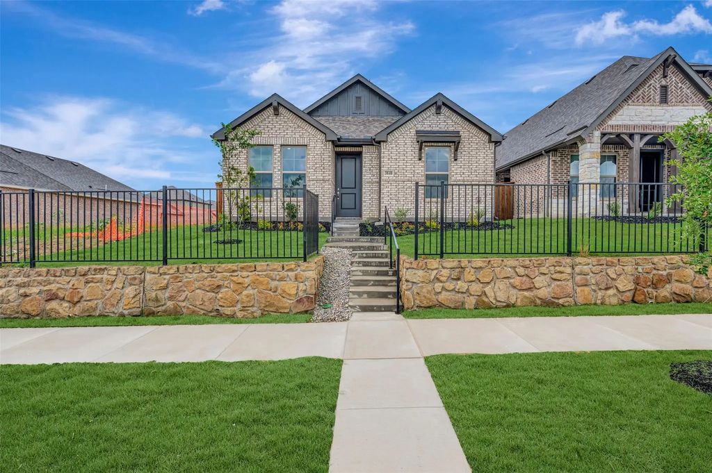 3840 Nocona Street, Celina