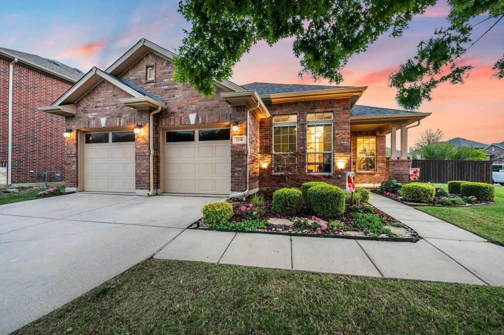 2778 Safe Harbor Drive, Lewisville