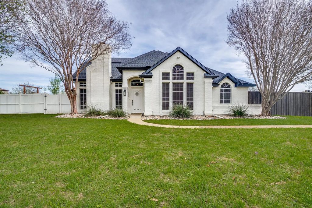 111 Hunters Glen Drive, Wylie