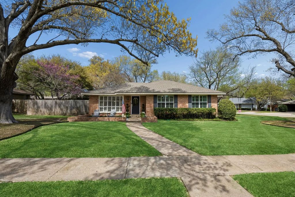 6565 Danbury Lane, Dallas