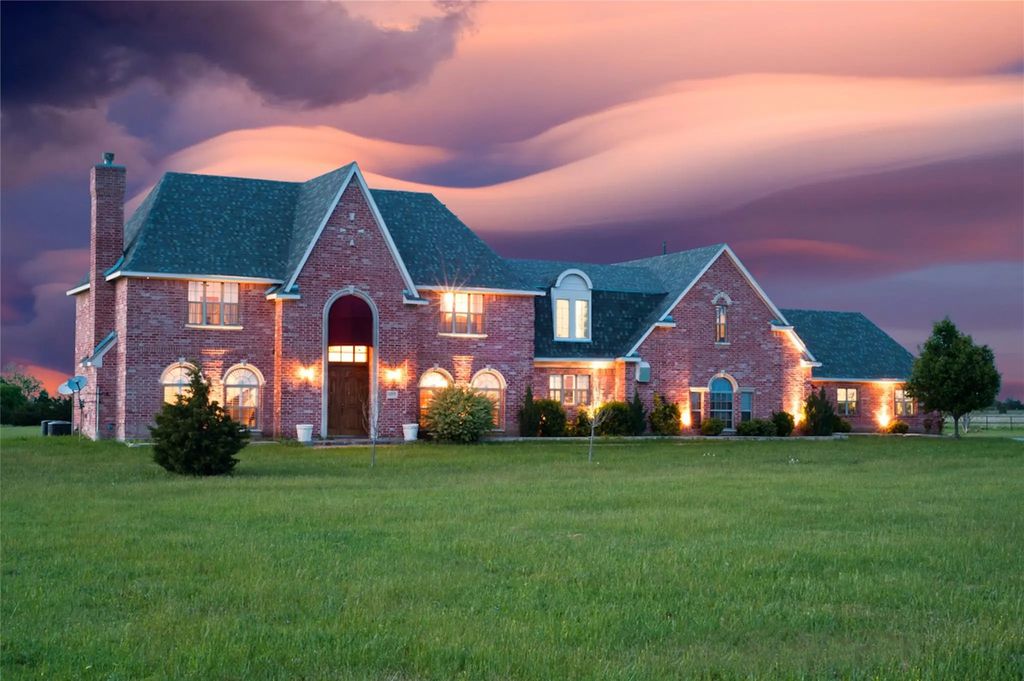 9077 Lakeridge Drive, Princeton