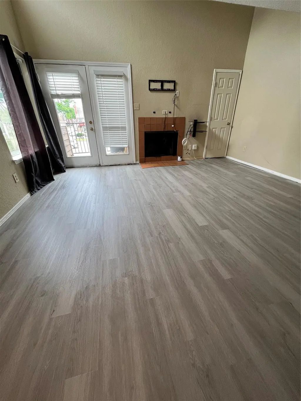 9811 Walnut Street 201, Dallas
