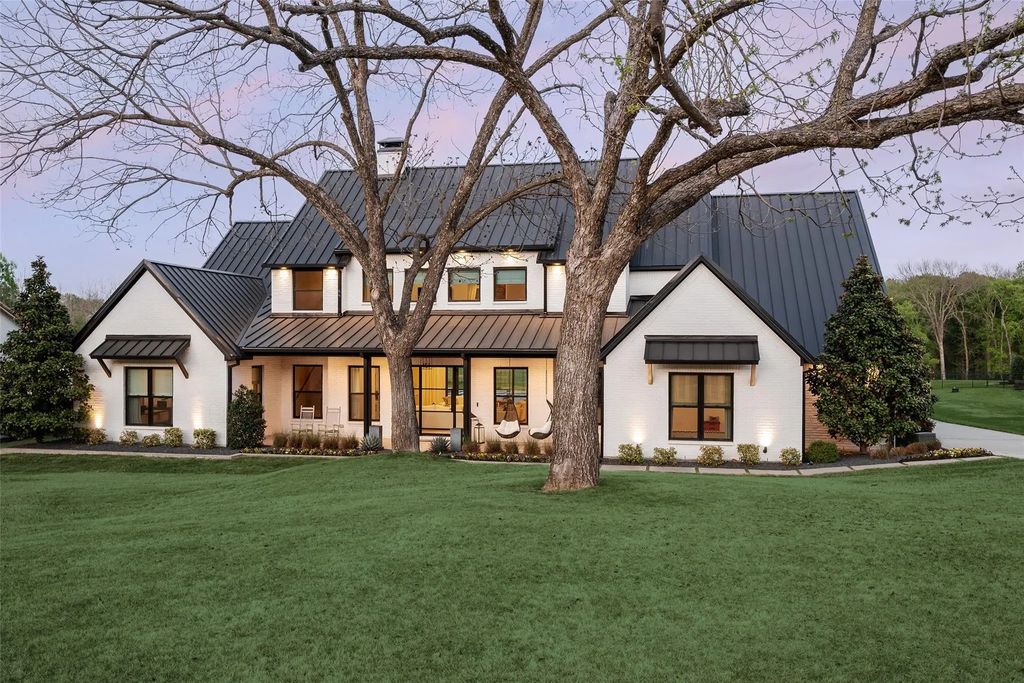 1411 Red Oak Trail, Fairview