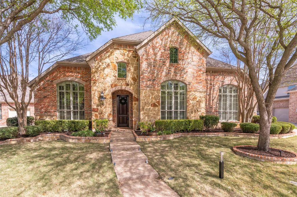 8208 Craftsbury Lane, McKinney