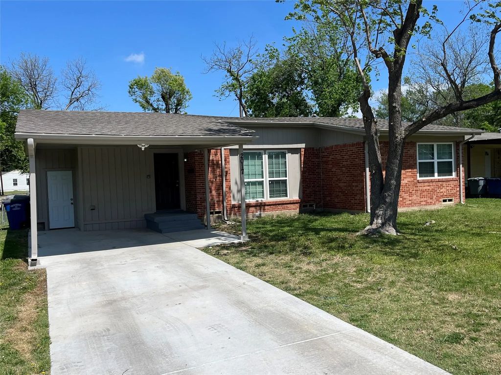 2017 Tolosa Drive, Dallas