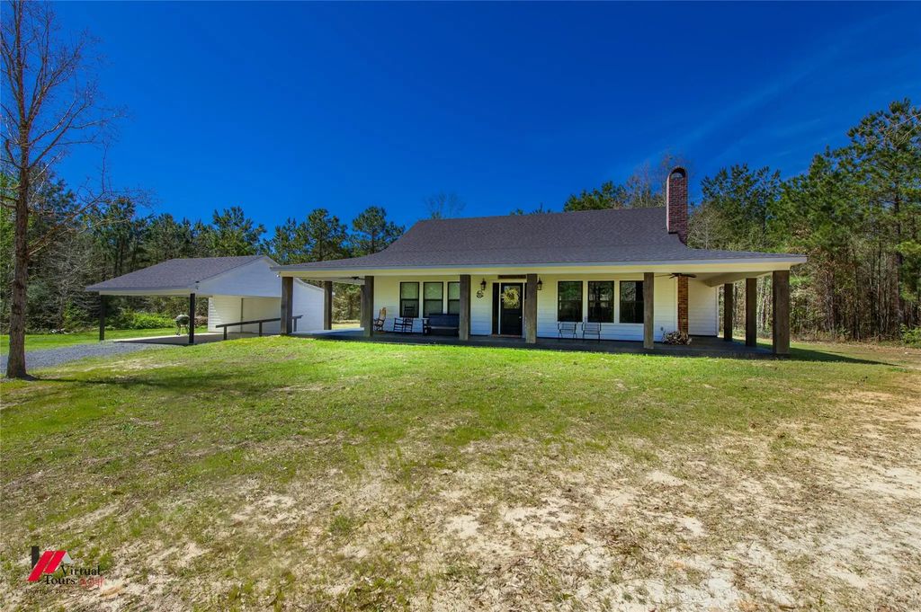 3708 Highway 507, Coushatta