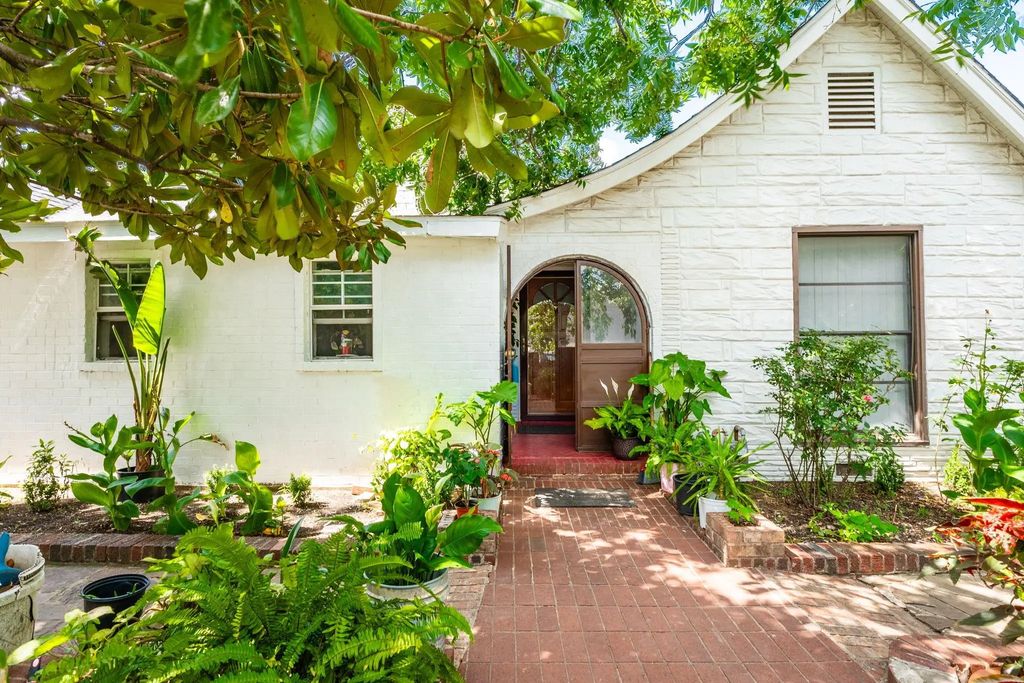 7003 Parkdale Drive, Dallas