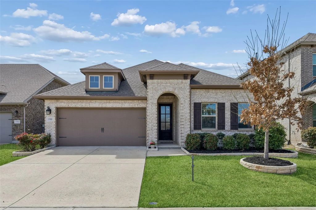 1500 Shetland Road, Aubrey