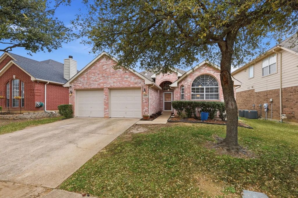 4673 Rincon Way, Fort Worth