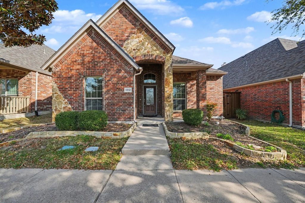 5812 Silver Buckle Drive, McKinney