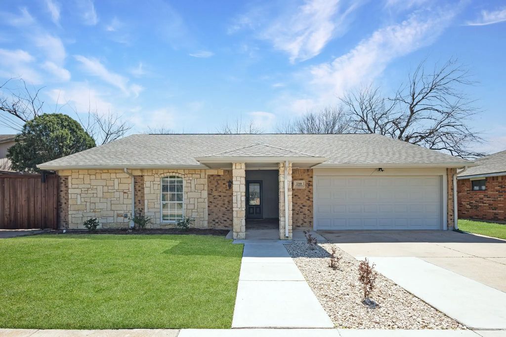 2318 Overbrook Drive, Arlington