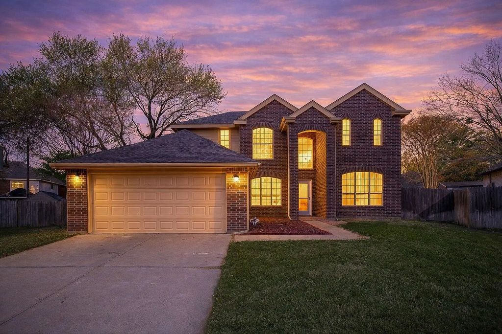 6102 Hedgeapple Court, Arlington