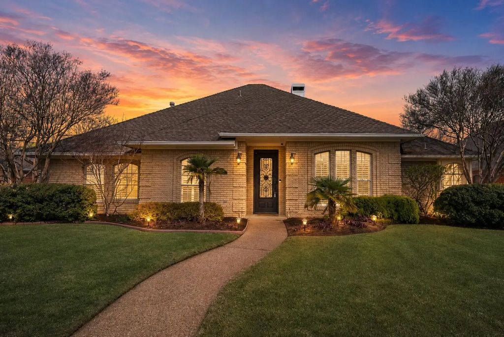 2405 Powderhorn Drive, Plano