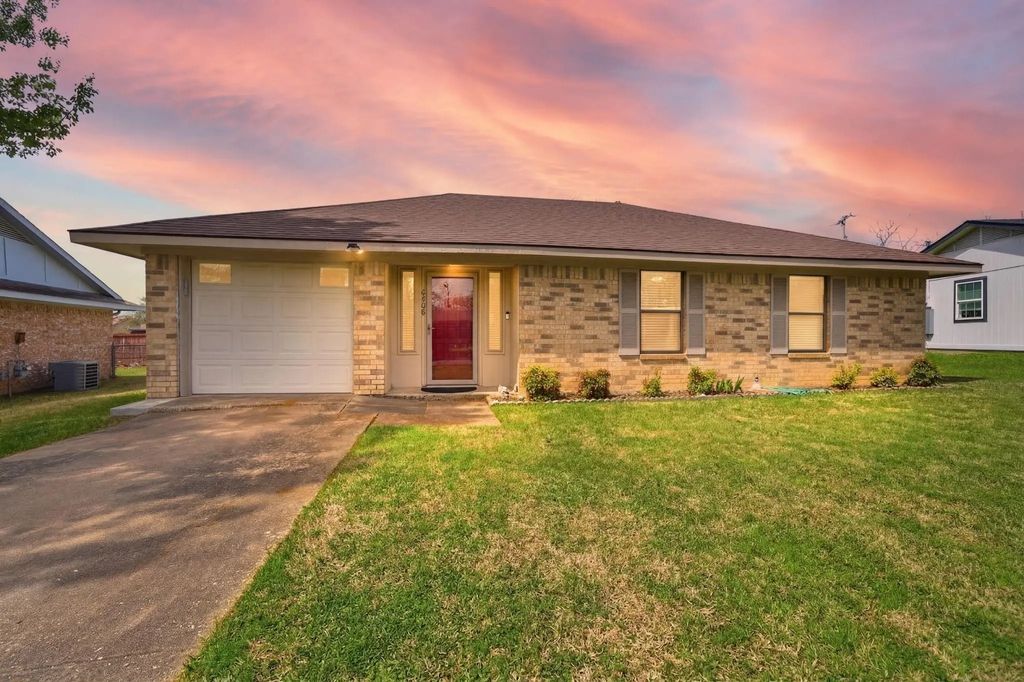 6708 Wren Drive, Greenville