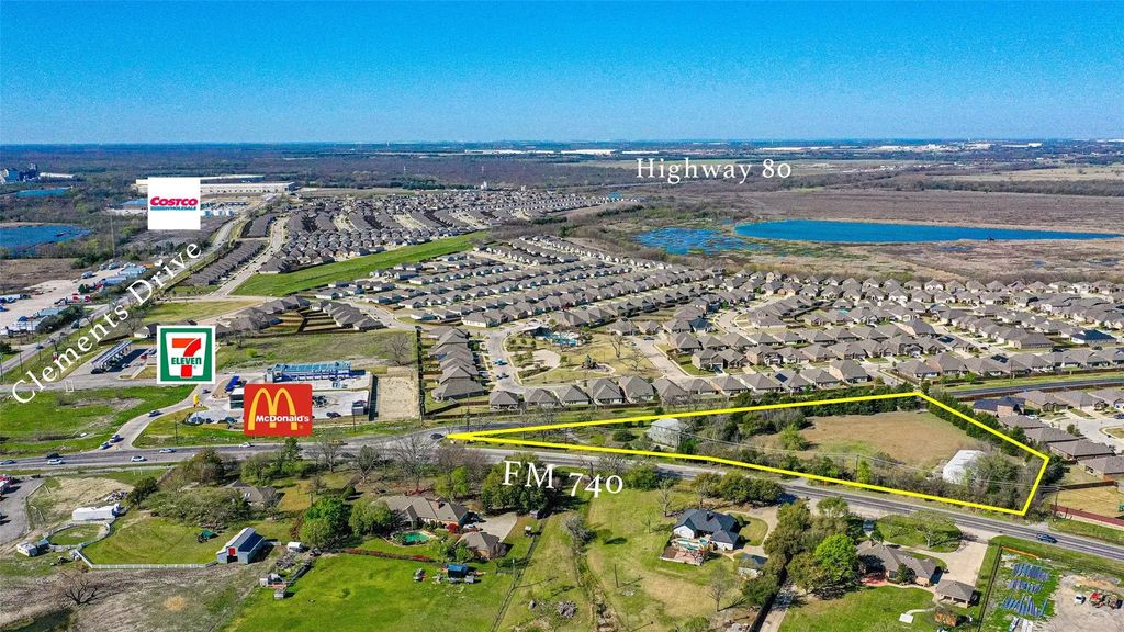 15326 Lake Ray Hubbard Drive, Forney