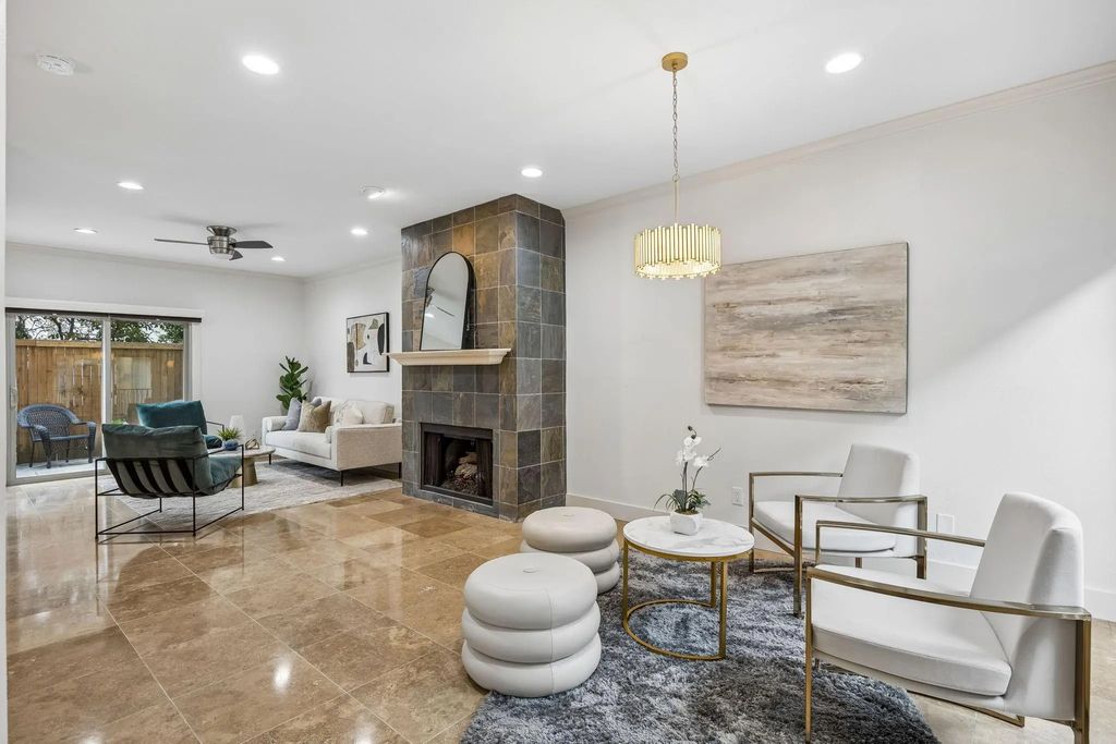 4242 Travis Street 111, Dallas