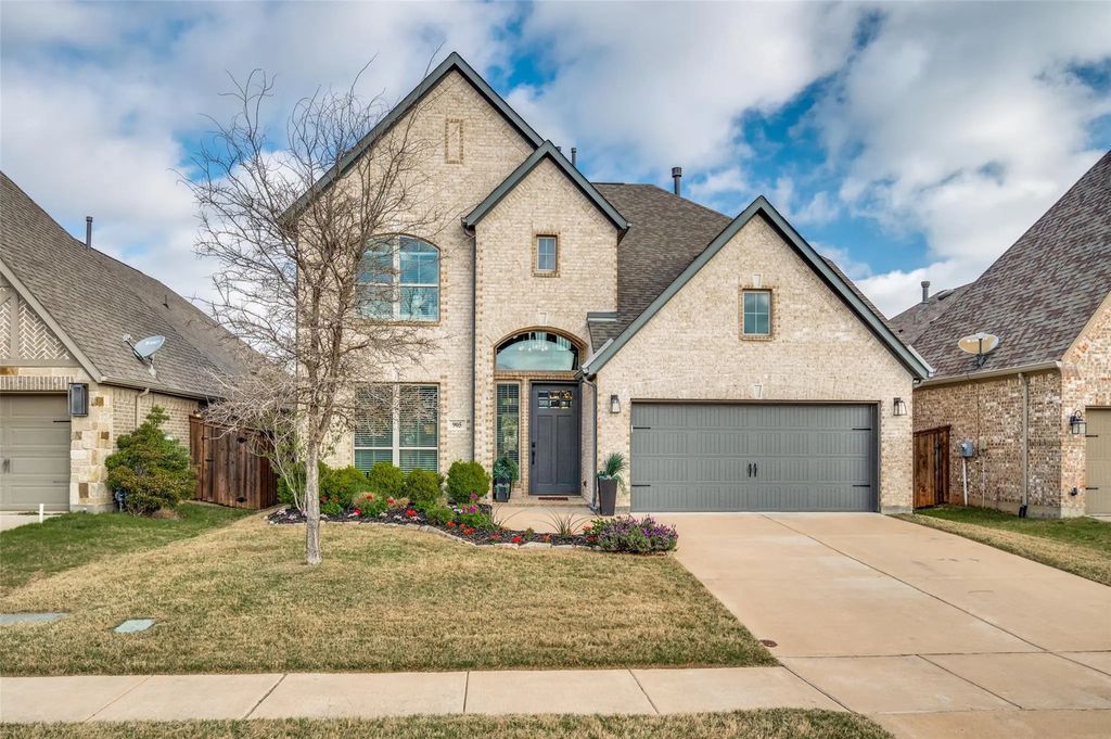 905 Hubbard Creek Trail, McKinney