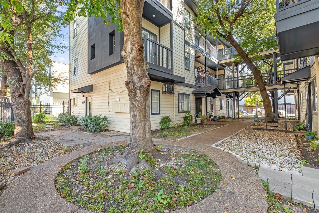 4406 Lafayette Street 17, Dallas