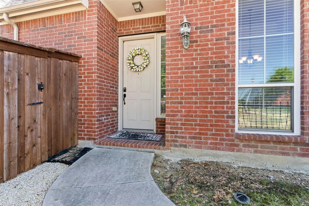 2476 Deer Run, Lewisville