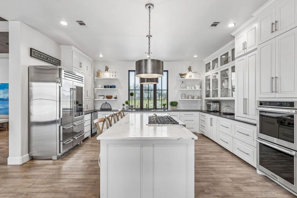 1075 Driftwood Ranch Trail, Weatherford